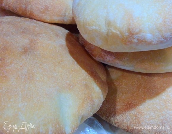 Питы я пекла по рецепту Черешенки https://www.edimdoma.ru/retsepty/20471-pity 
Быстро и вкусно.