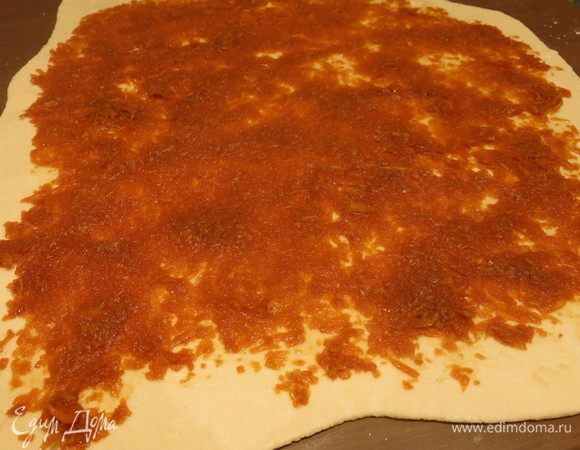 Раскладываем тыкву сладкую.