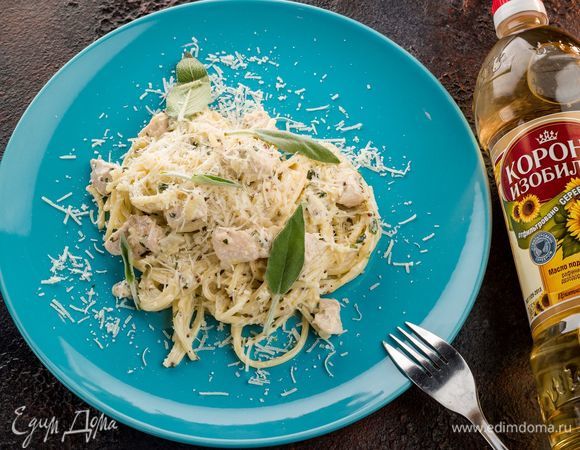 Вкусная сытная паста готова. Приятного аппетита!