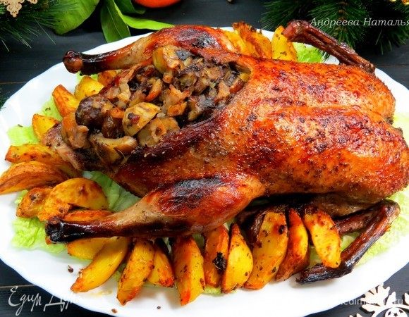 Утка получается очень сочной и мягкой! 
Приятного аппетита!