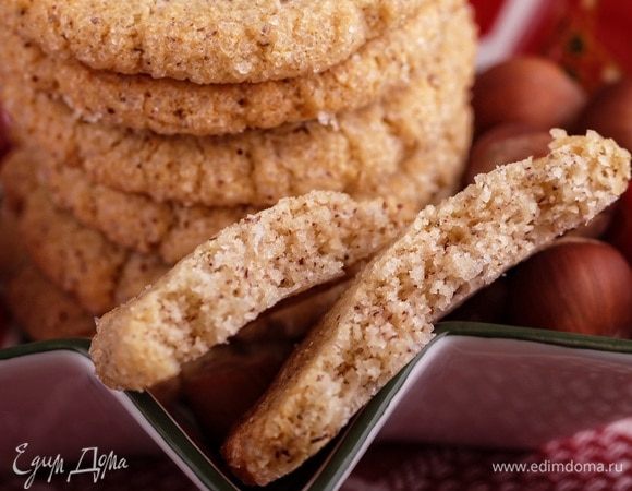 Печенье получается очень нежным и рассыпчатым.