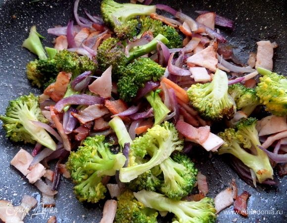 Подержать на огне, помешивая.