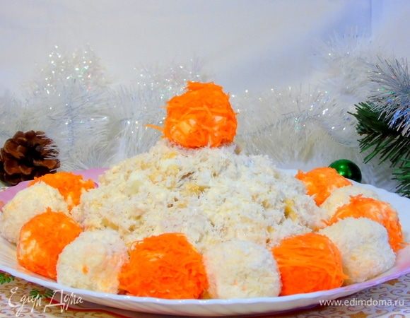 Выложите шарики по кругу и один сверху. И подавайте!!!