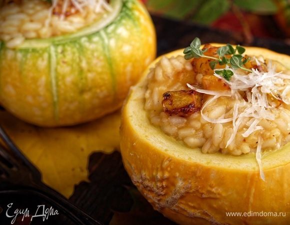 В связи с тем, что ризотто готовится достаточно быстро, «ждать» это блюдо не любит, поэтому все продукты должны быть заранее подготовлены. Рис для ризотто покупается специальный. Есть несколько сортов риса — Карнаролли, Арбарио, Виалоне Нано. Ни из каких других сортов риса ризотто не готовят.