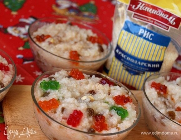 Можно украсить сверху орехами или мармеладками. Так как мы готовили вместе с детьми, наш выбор мармелад!