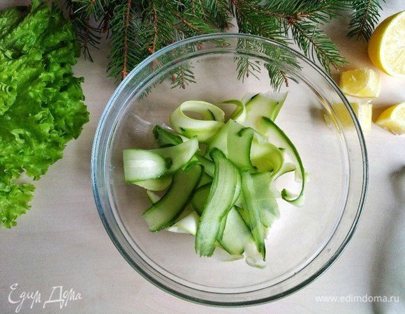 Отправляем в тарелку к кабачку.