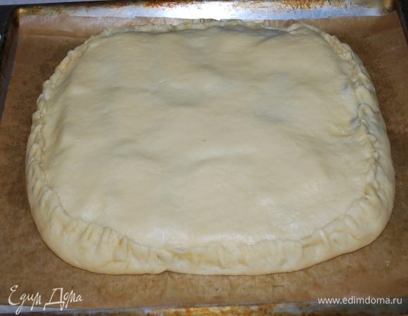 Выпекать в разогретой духовке 20-25 минут при температуре 170°С.