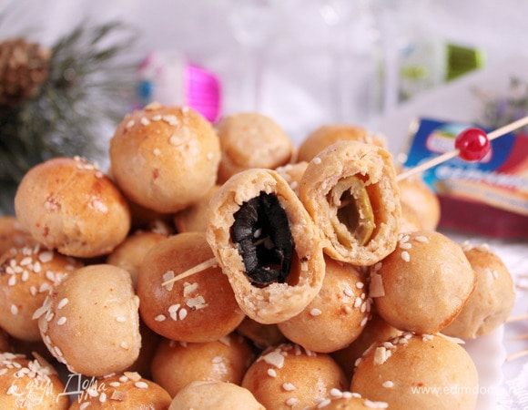 P.S. Если ваше окружение понимает черный юмор, то можно сделать и одного цвета оливки. Пусть угадывают! Приятных эмоций!!! :)))