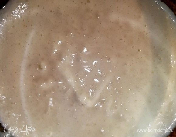 Смешайте рисовую и творожную основы, добавьте желатин.