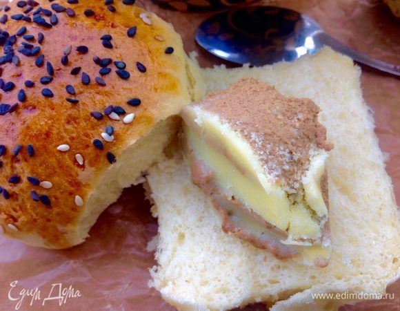 Домашние булочки с домашним паштетом — это такой замечательный завтрак :)