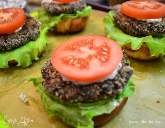 Далее идет помидор.