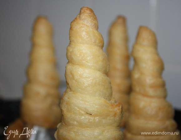 Выпекать в духовке, разогретой до 200°С, в течение 20–25 минут. 