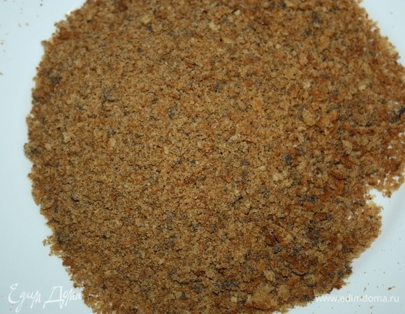 Печенье измельчить. 