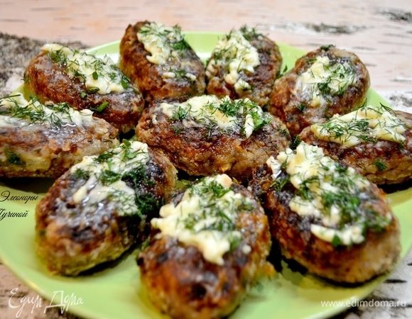 Вот такие вкусные котлеты из гречневой каши вдогонку на ужин.