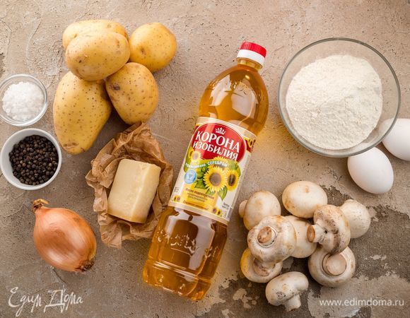 Для приготовления картофельного рулета нам понадобятся следующие ингредиенты.