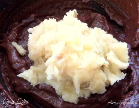 Ввести в пудинг, растереть.