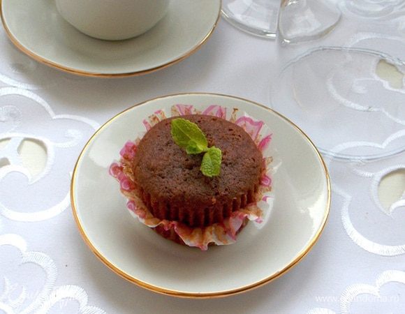 Выпекать при 180°С примерно 25–30 мин. до плотного состояния верха.