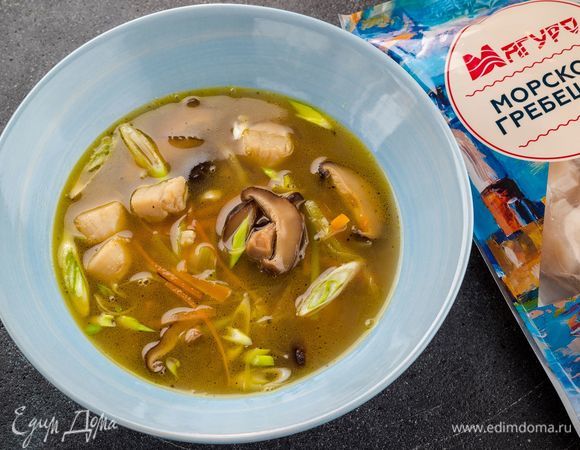 Легкий суп в азиатском стиле готов. Приятного аппетита!