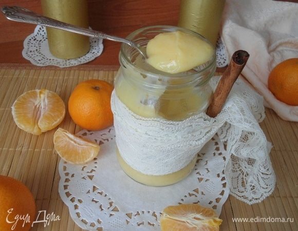 Готовый курд переложить в чистую сухую баночку и убрать в холодильник. После холодильника он еще больше загустеет.