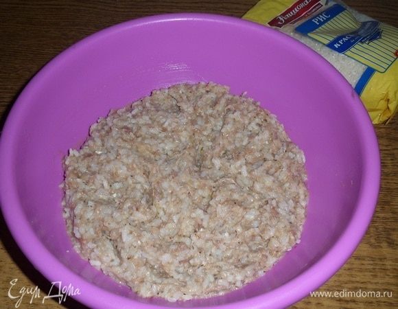 Хорошо перемешиваем массу.