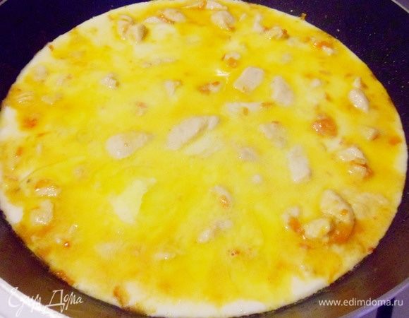 Влить сливки.