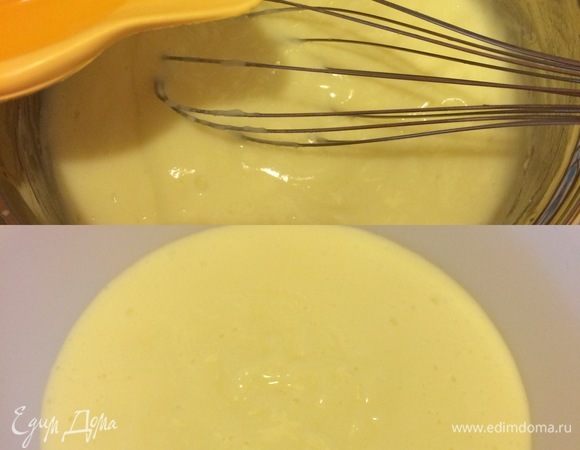 Из половинки лимона выжать сок. Добавить сок лимона в горячий крем, перемешать, накрыть крем пленкой и остудить.