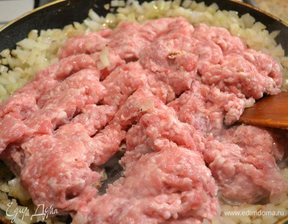 Готовим мясной соус.