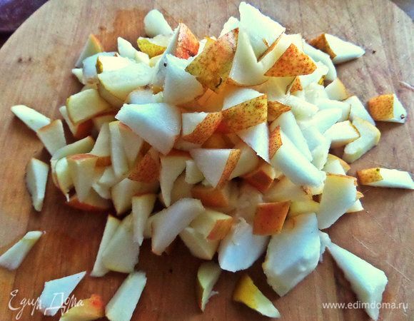 Грушу тоже.