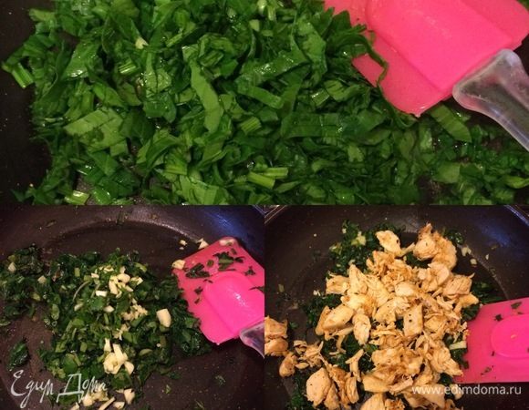 Добавить шпинат, зелень, чеснок, накрыть крышкой и тушить пару минут. Затем добавить курицу и все перемешать. Сыр натереть на крупной терке.