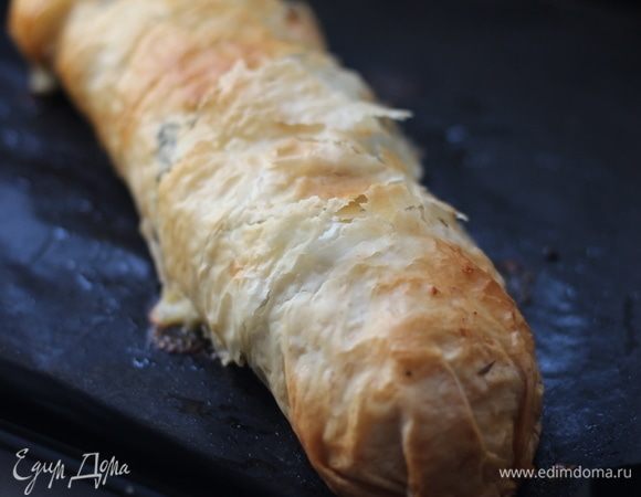 Поставить в разогретую до 200°С духовку на 35 минут. 