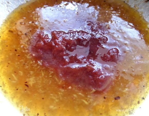 Добавить сливовое или любое варенье с кислинкой.