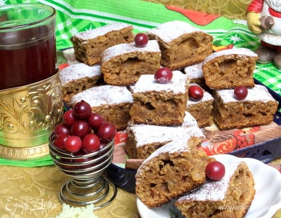 Итак, ароматная выпечка готова к чаю. У меня фруктовый чай.