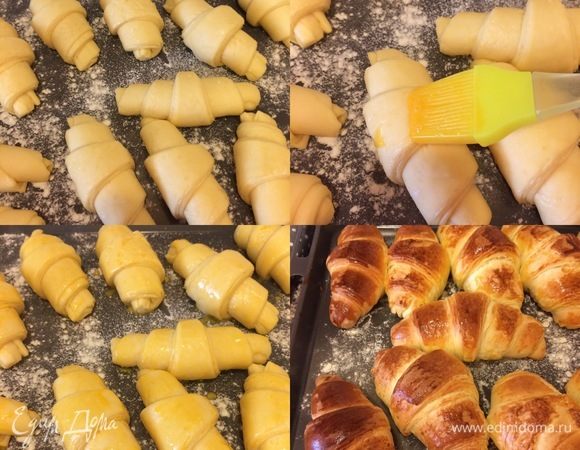 Противень посыпать мукой, разложить круассаны, накрыть пленкой и поставить в теплое место на 2 часа. Духовку нагреть до 200°С. Желток смешать с молоком, смазать круассаны и выпекать 10 минут при 200°С, затем уменьшить до 180°С и выпекать еще 15–20 минут.