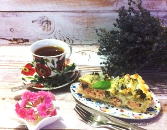 С чашкой ароматного чая очень вкусно.