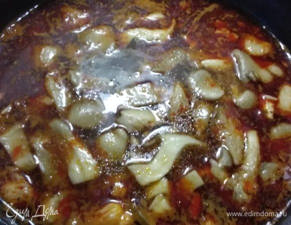 Выложить грибы в суп. 