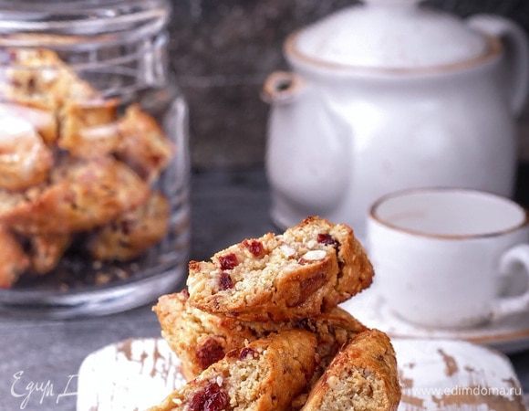 Подавать к чаю, кофе или вину. Хранить в герметичной таре.