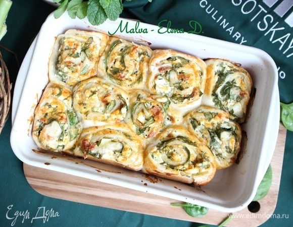 Вынуть из духовки. Подавать горячими или остывшими. 