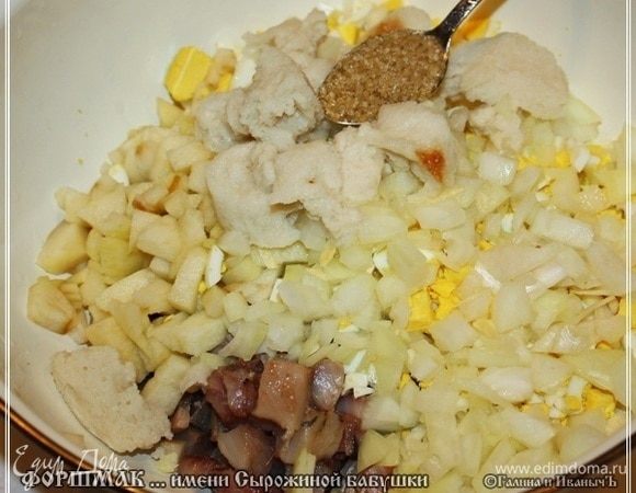 И чайную ложку, максимум полторы, сахару.