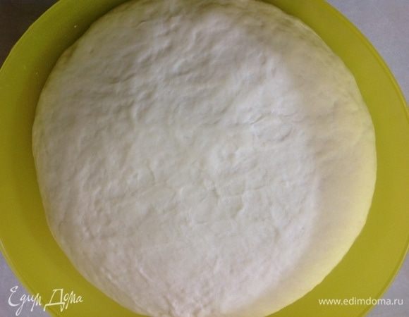 Тесто подошло и выросло в объеме. 