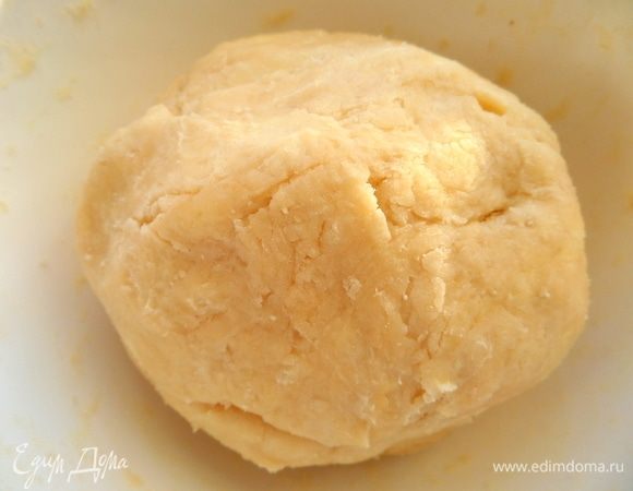 Так как этот рецепт-продолжение, тесто готовим также: https://www.edimdoma.ru/retsepty/112939-mini-kish-losos-v-slivkah.