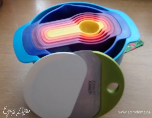 Удобная кухонная посуда от Joseph Joseph нам в помощь.