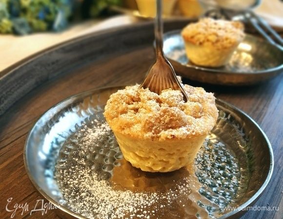 При подаче посыпать сахарной пудрой. 