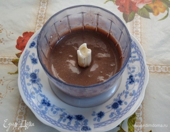 Взбиваем до однородного состояния. Соус готов.