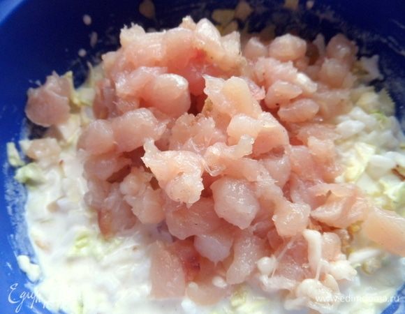 Тоже перенести в тесто.