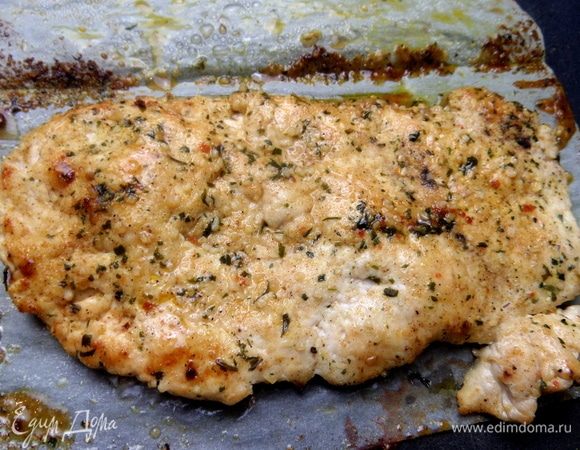 Обжарить в приправах для курицы с чесноком и травами.