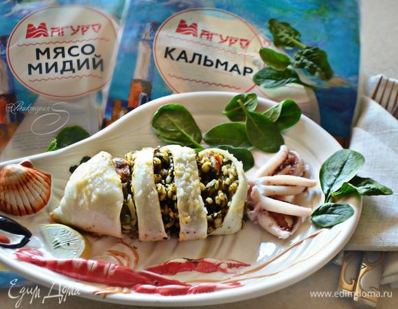 При подаче выньте зубочистки и украсьте листьями салата. Приятного вам аппетита!