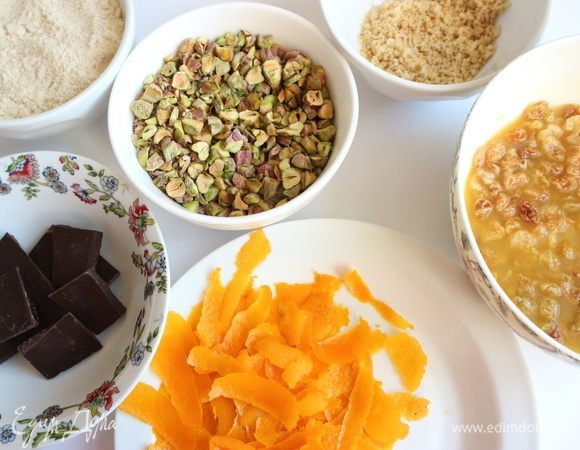 Приготовить все необходимое для начинки.