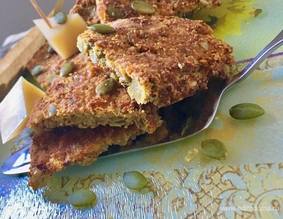 А теперь можно подавать на завтрак с кусочком сыра, ветчины или на перекус, когда хочется чего-нибудь пожевать! Вредного в галетках ничего нет совершенно, наоборот, все очень полезное!