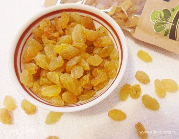 В калаче будет присутствовать золотистый изюм ТМ «Семушка» отличного качества.