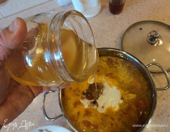 Можете не верить, но — меду (это от нас в рецептик, от уральцев).